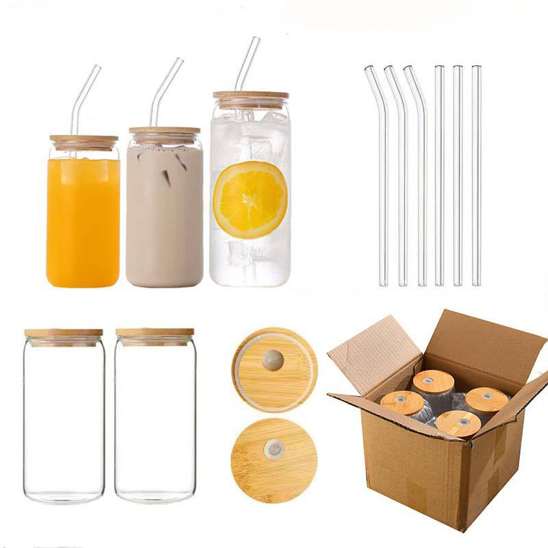 كوب زجاجي بغطاء من الخيزران